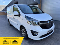 VAUXHALL VIVARO