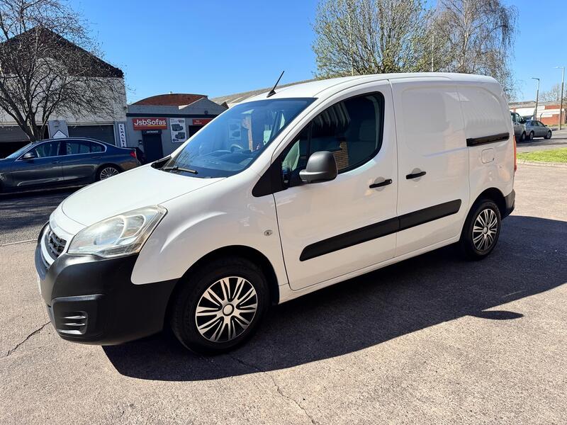 PEUGEOT PARTNER
