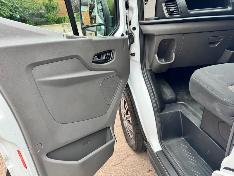 FORD TRANSIT