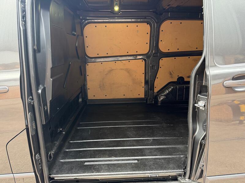 FORD TRANSIT CUSTOM